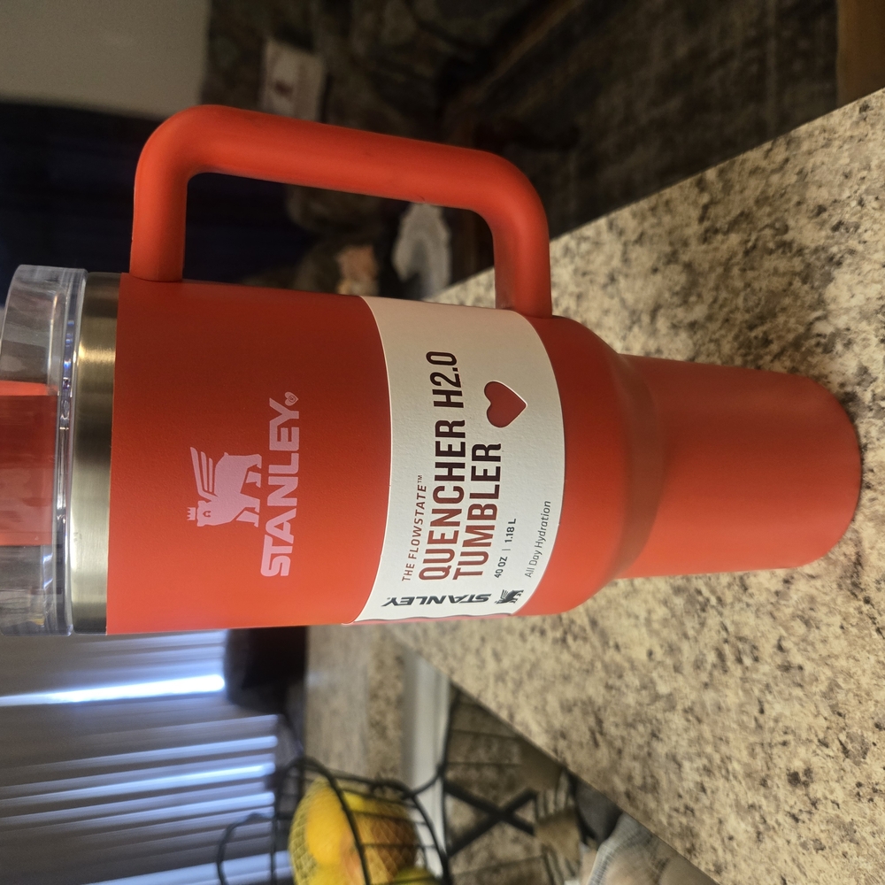 Stanley Valentine Red Quencher H2.0 Tumbler